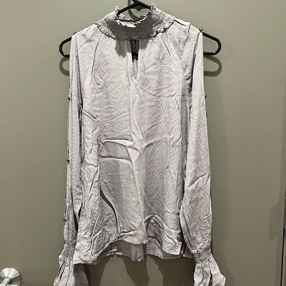 Women’s blouse